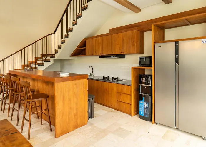 Villa Tuluscoliving 2, 4 Bedroom & 5 Bathroom *