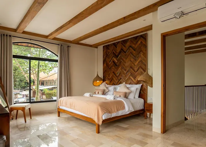 Tuluscoliving 2, 4 Bedroom & 5 Bathroom *